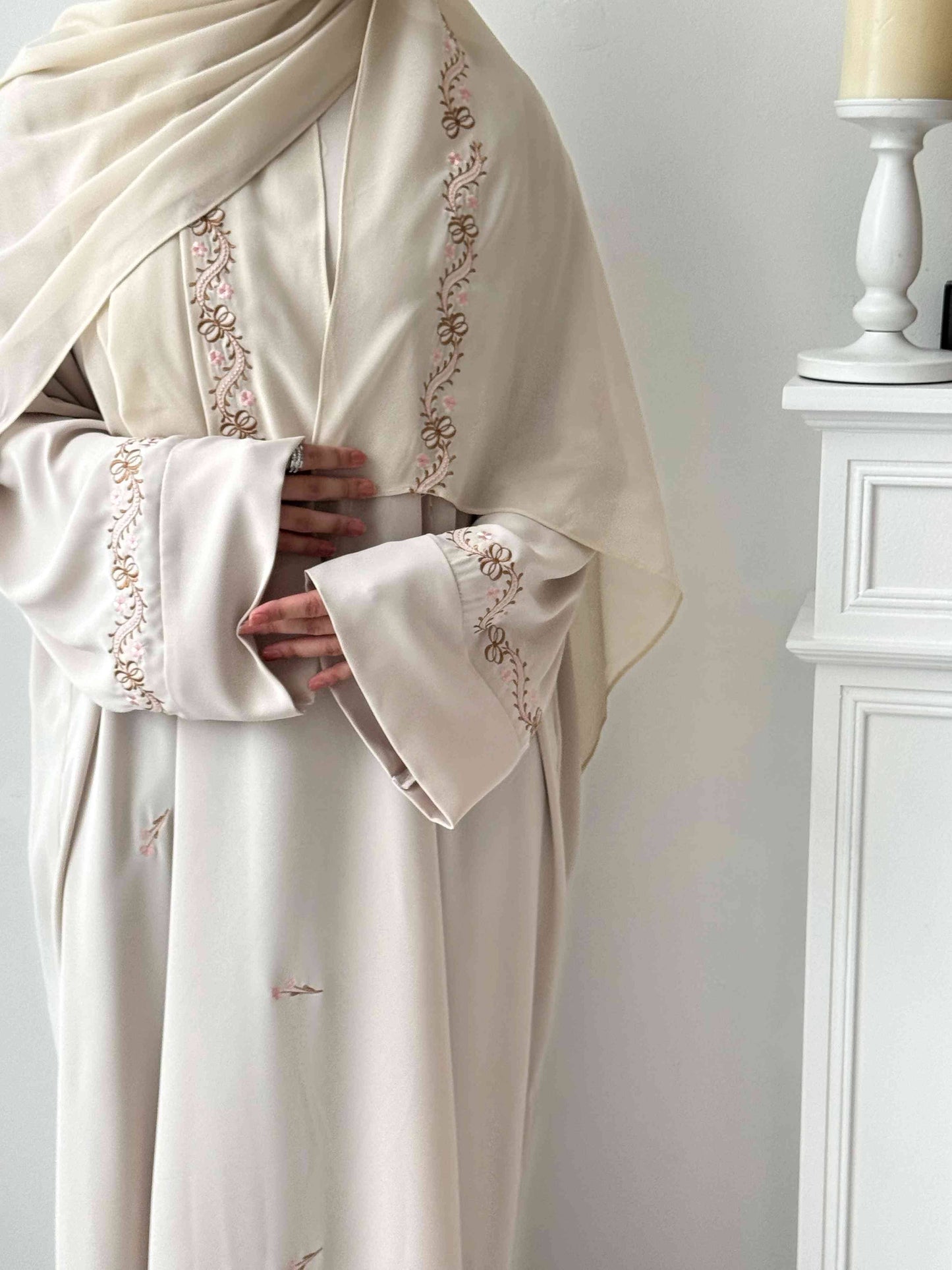 Sakura Abaya